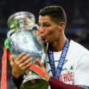 Роналду: Выиграть в один год Лигу чемпионов и Евро - это потрясающе